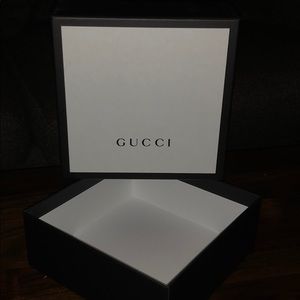 Excellent condition square Gucci belt box